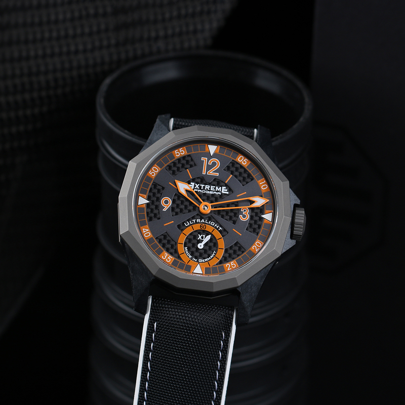 X1-0020 - Black/Orange