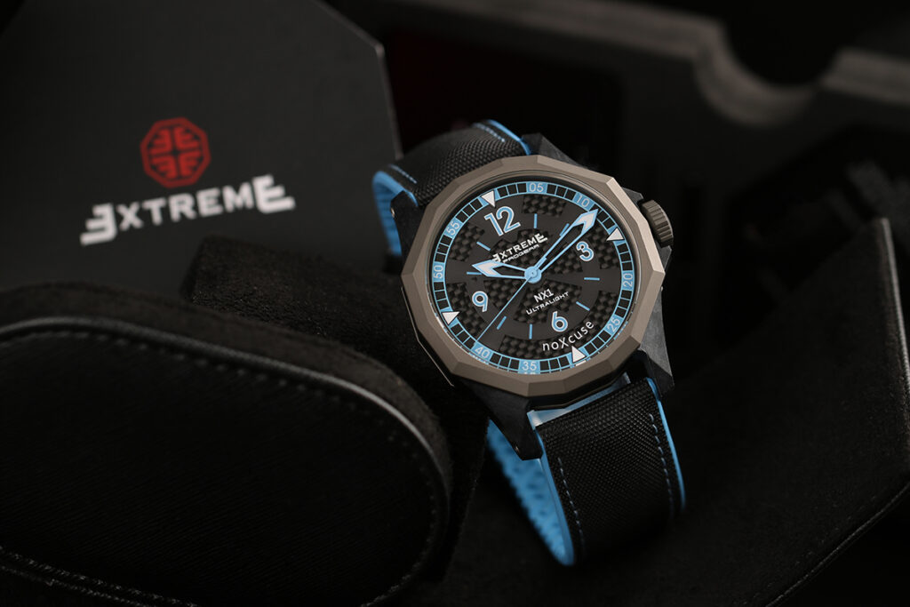 Extreme blue quartz watch